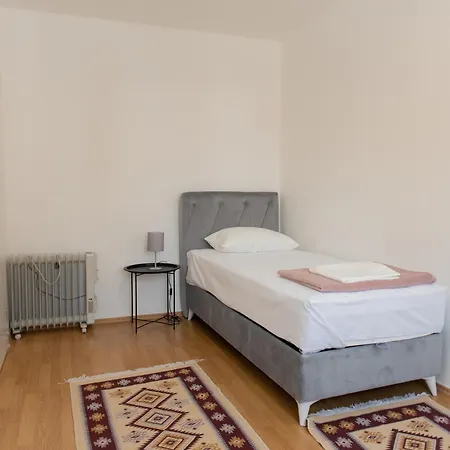 Amarilis Apartment