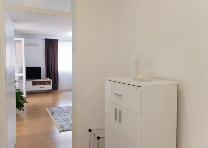 شقة Amarilis موستار