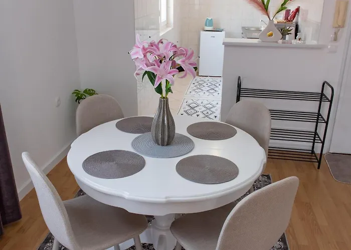 Amarilis شقة موستار